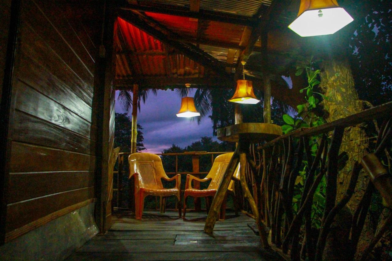 Experience The Comforts Of An Amazing Treehouse Sigiriya Exteriér fotografie