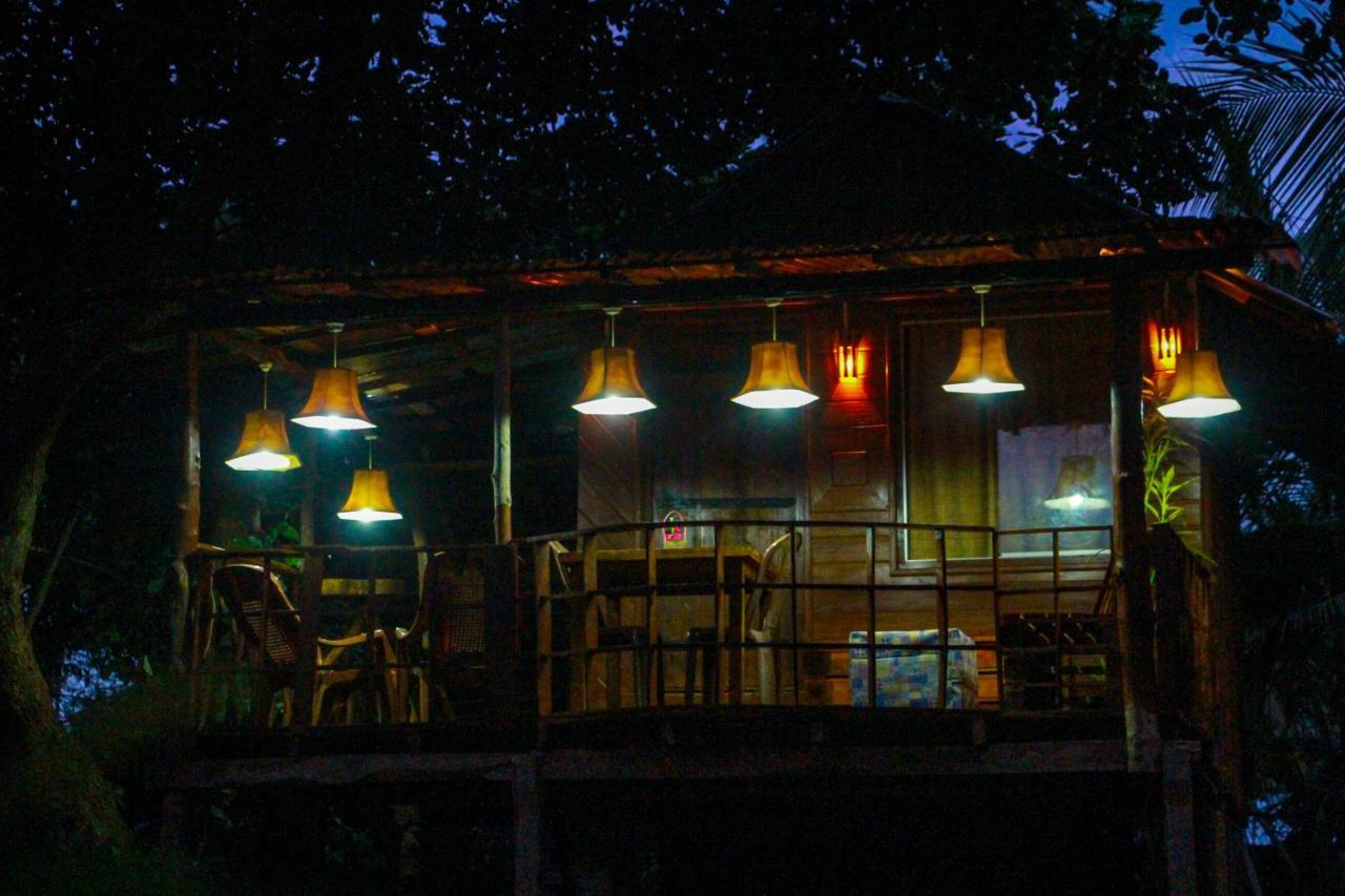 Experience The Comforts Of An Amazing Treehouse Sigiriya Exteriér fotografie